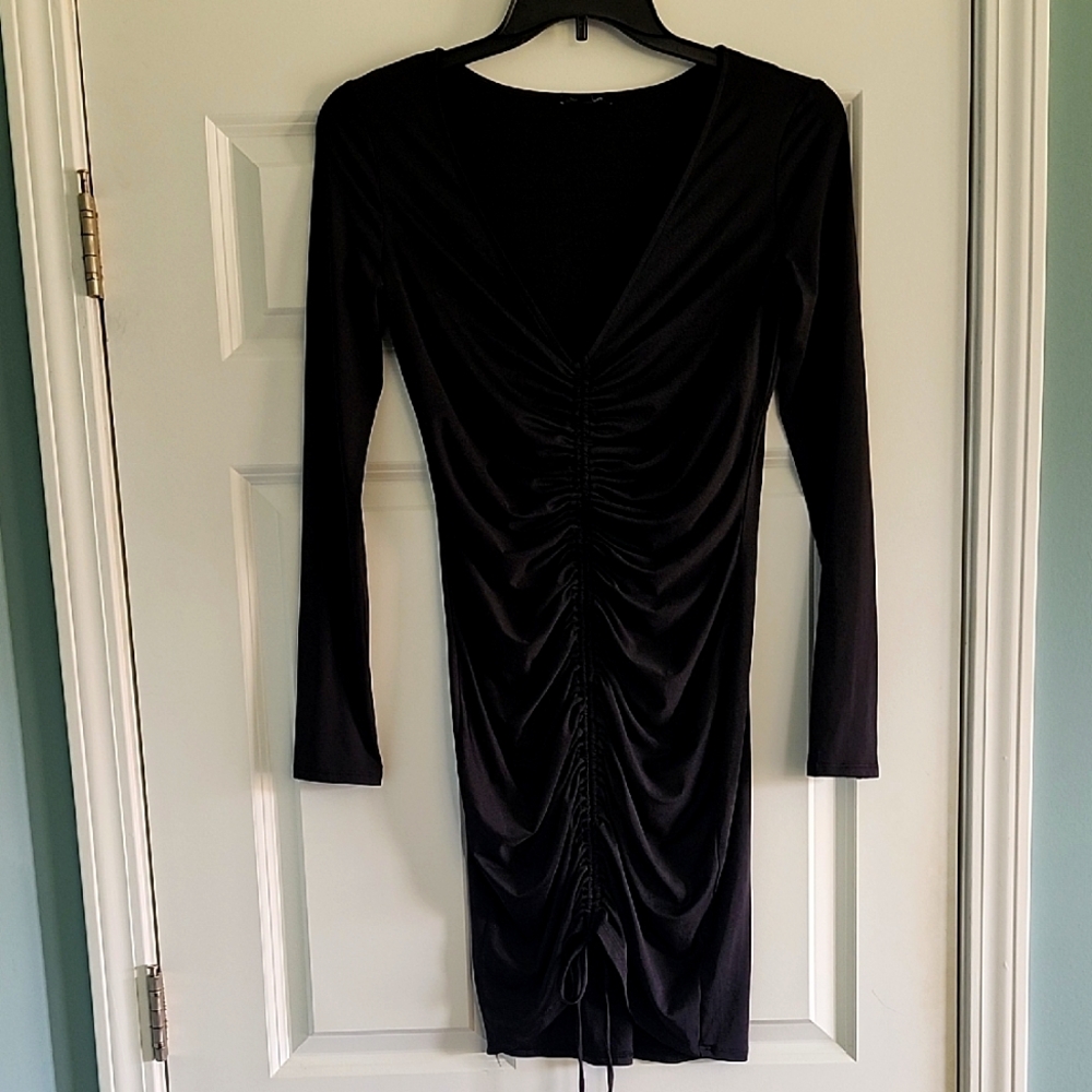 🌼SALE🌼SALE🌼Elegant Black Ruched Dress